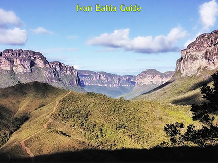 Trekking in the Valé do Pati with Ivan Salvador da Bahia & Chapada Diamantiana national park's official tour guide