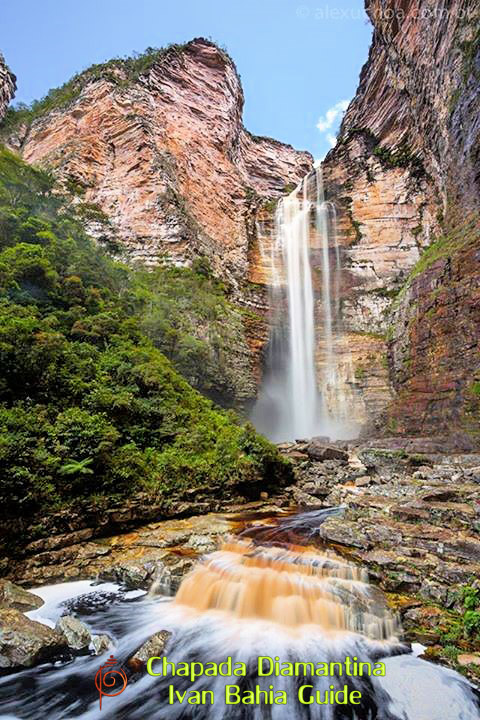 Visiting, Cachoeira Encantada waterfalls in Chapada Diamatina National Park / Ivan Bahia Guide, traveling in Brazil, reisgids in Brazilie,#IvanBahiaGuide,#SalvadorBahiaBrazil,#Bresil,#BresilEssentiel,#BrazilEssential,#ChapadaDiamantina,#Brazilie,#ToursByLocals,#GayTravelBrazil,#IBG,#FotosBahia,#BahiaTourism,#SalvadorBahiaTravel,#FotosChapadaDiamantina,#fernandobingretourguide,#BrazilTravel,#ChapadaDiamantinaGuide,#ChapadaDiamantinaTrekking,#Chapadaadventure,#BahiaMetisse,#BahiaGuide,#diamantinamountains,#DiamondMountains,#ValedoPati,#PatyValley,#ValeCapao,#Bahia,#Lençois,#MorroPaiInacio