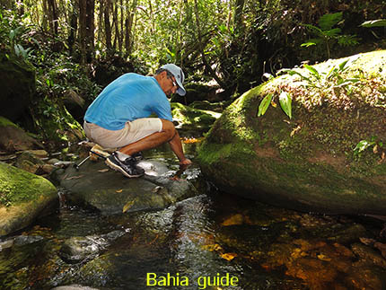 Drinkwater voorziening in het bos, fotos Chapada Diamantina nationaal park, wandelingen & trekking met vlaamse reis-gids Ivan (die al 10 jaar in Bahia woont) voor uw rond-reis met begeleiding in het Nederlands in Brazilië